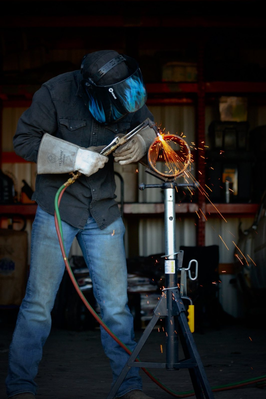 Certified welding in action